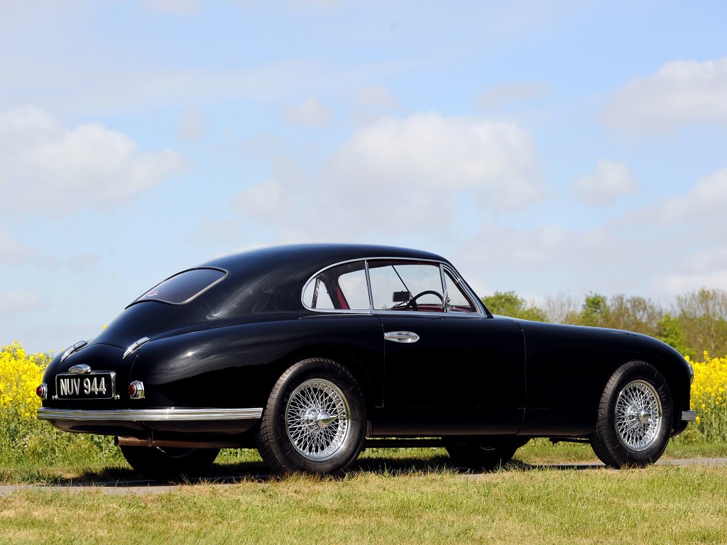 Aston Martin DB2 Saloon (109hp) (Manual)